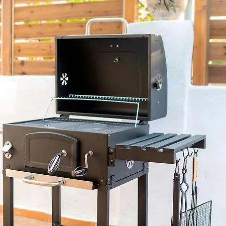 Louis House Nyaraló Rhodes City