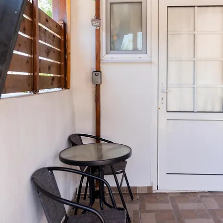 Vakantiehuis Louis House *