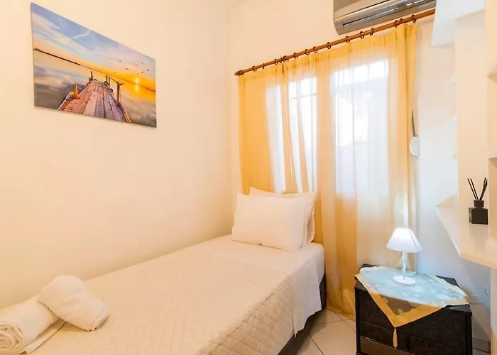 Louis House * עיר רודוס