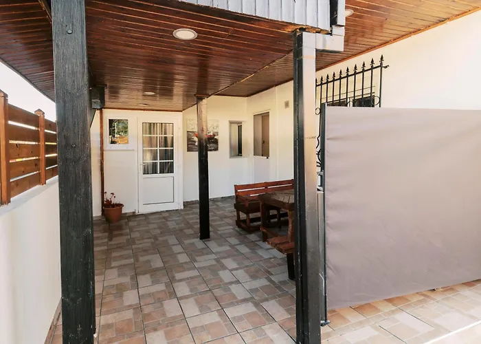 Louis House Tatil Evi Rhodes City