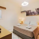 Дом отдыха Louis House